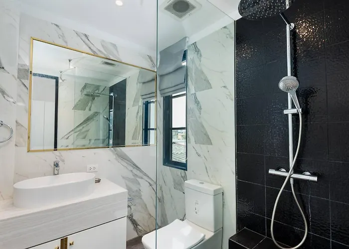 Stylish 7beds Poolhouse With Cinema Lift - 2min To Bts 別墅 *