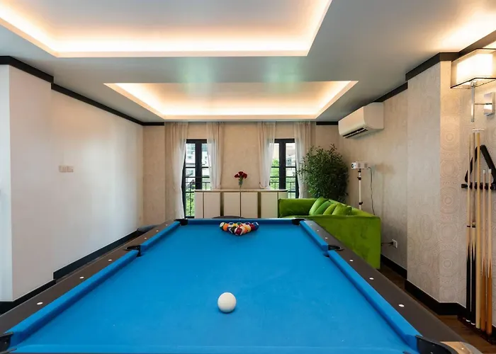 Stylish 7beds Poolhouse With Cinema Lift - 2min To Bts 別墅 曼谷